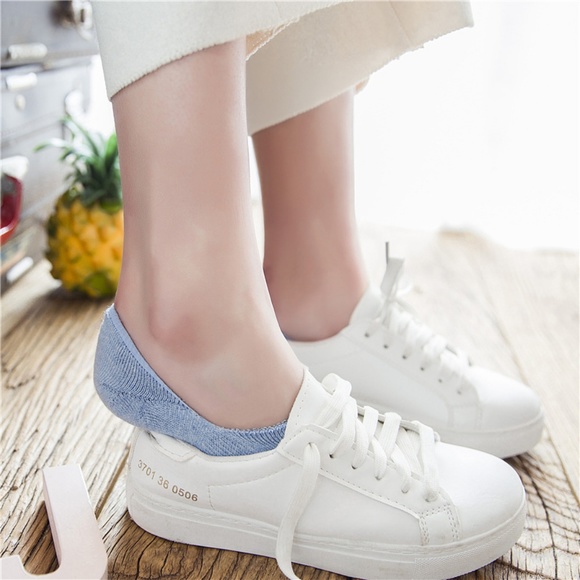 5 Pairs Women Rabbit No Show Ankle Socks - Picture 3 of 8